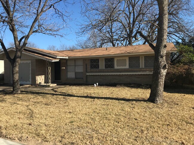 Building Photo - 3516 Flamingo Way