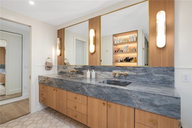 Building Photo - 41 Atlantic Ave