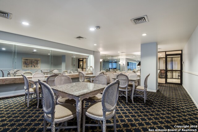 Building Photo - 7701 Wurzbach Rd