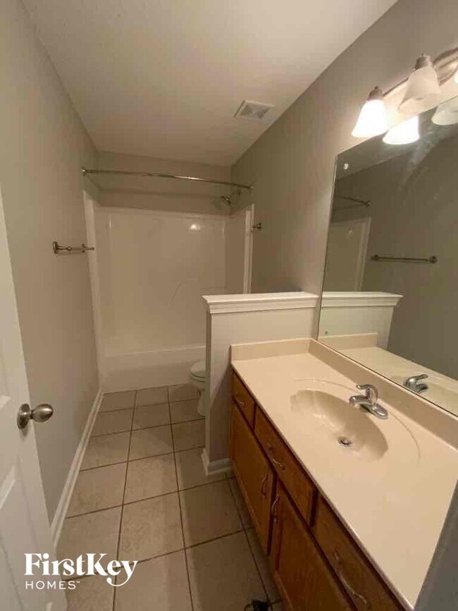 Building Photo - 5376 Lamb Valley Dr