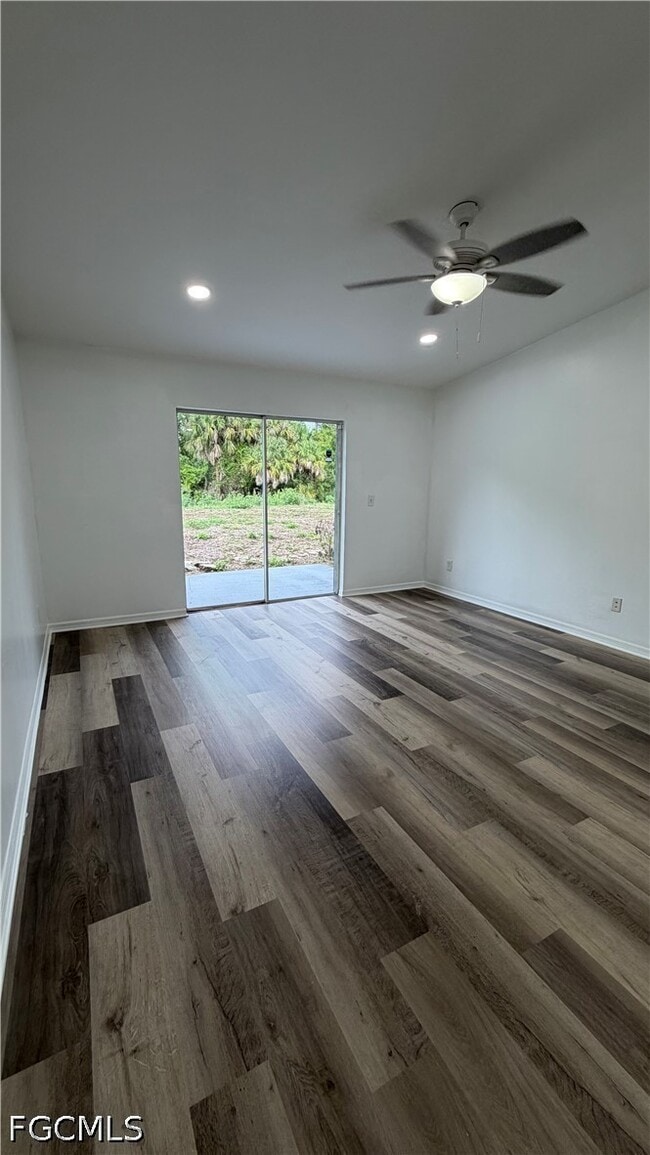 Building Photo - 5046 Locke Ln