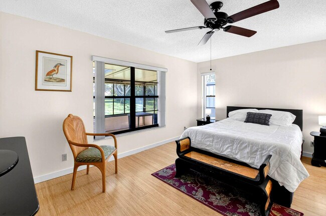 Building Photo - 10938 Roebelini Palm Ct
