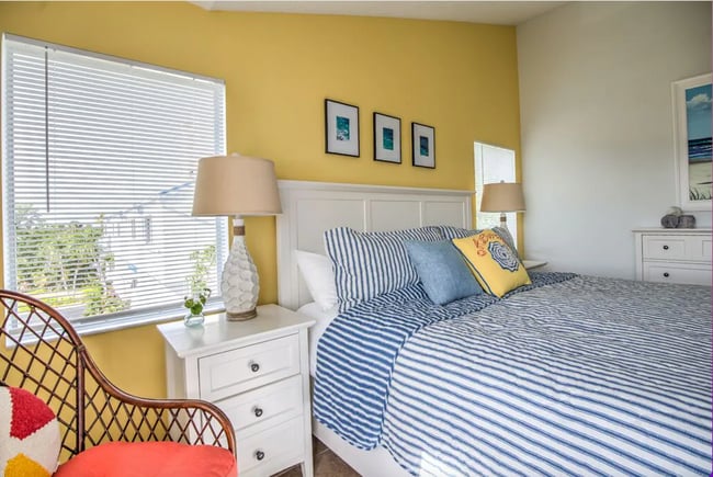 Sunshine EnSuite- full king bed, 6 drawer dresser - 96 Ave C