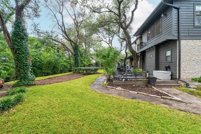 Building Photo - 5900 Cartwright Cove