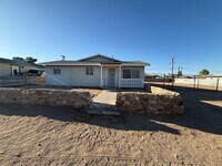 Building Photo - Available Soon! Fully Rehab!