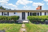 Building Photo - 45448 Mallard St
