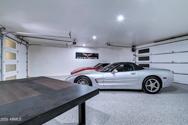 Building Photo - 6401 E Larkspur Dr