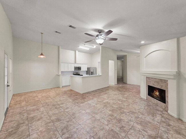 Building Photo - 14626 Gervaise Dr
