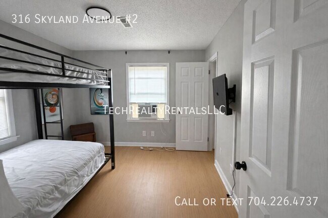 Building Photo - 316 Skyland Ave