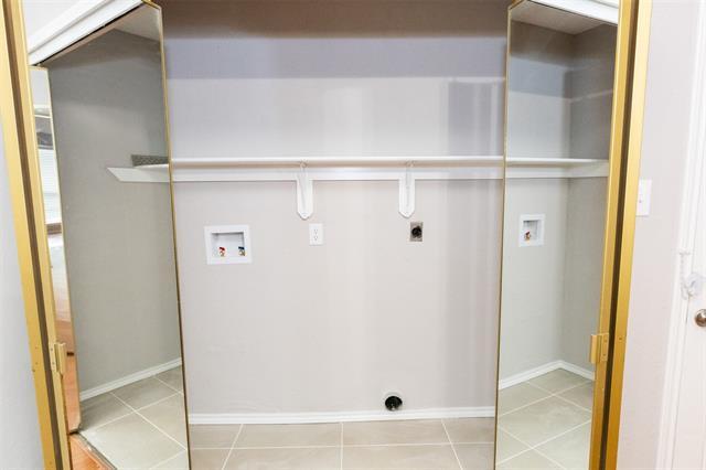 Building Photo - 1017 Bass Dr