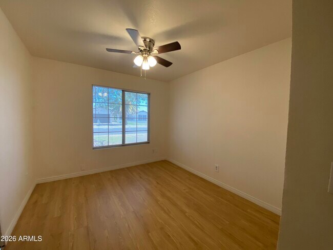 Building Photo - 6728 W Vogel Ave