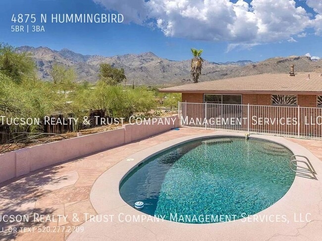 Building Photo - Welcome to this spacious 5-bedroom, 3-bath...