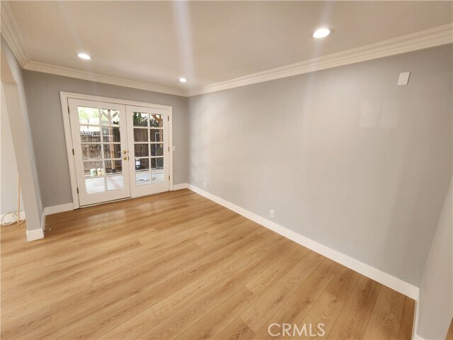 Building Photo - 14329 Emelita St