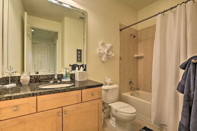 Building Photo - 9159 Delano St