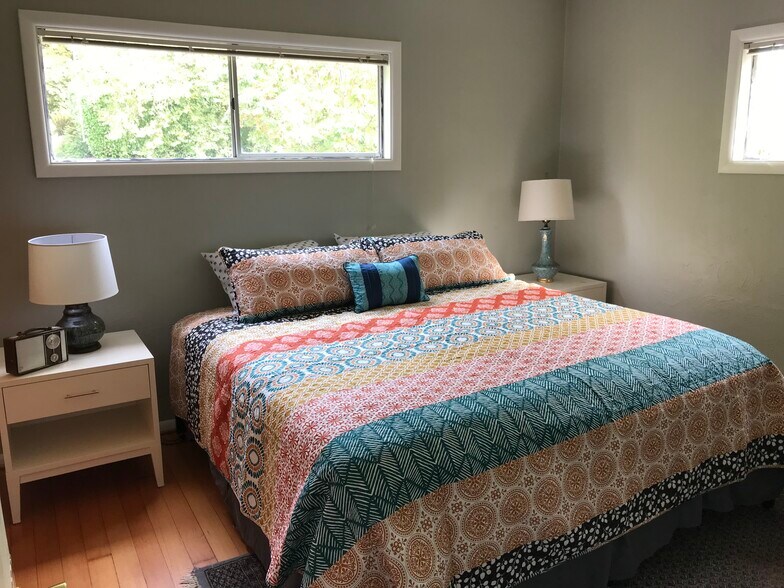 Bedroom - 2176 Agate St