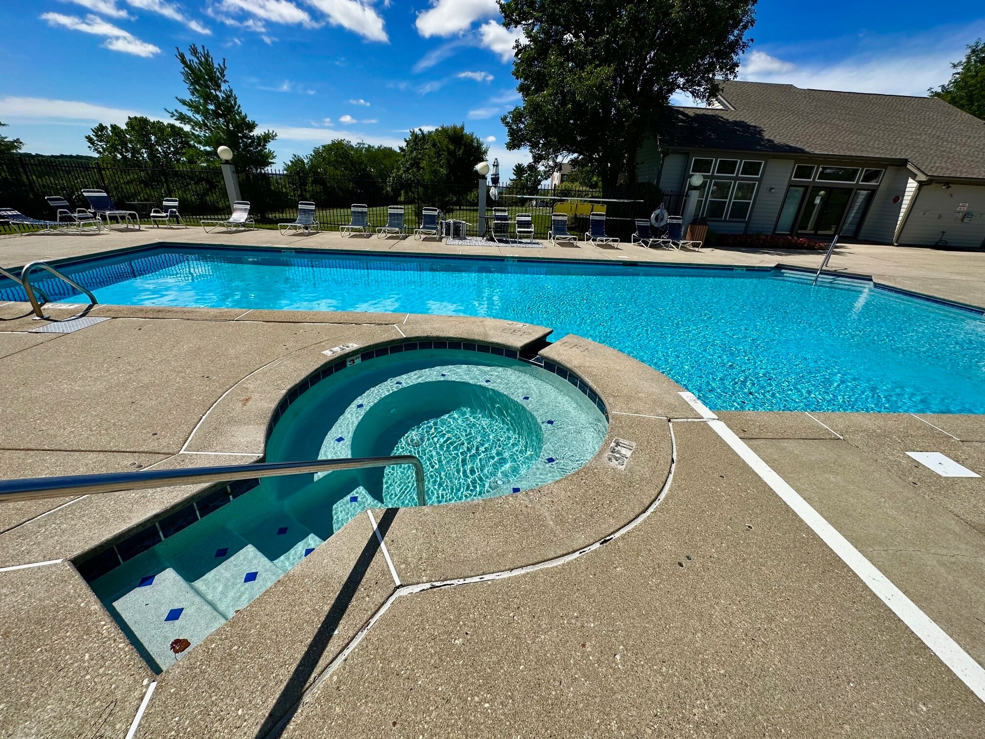 Pool - 8919 Eagleview Dr