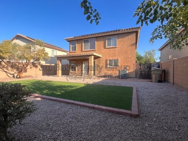 Building Photo - 22593 W Solano Dr
