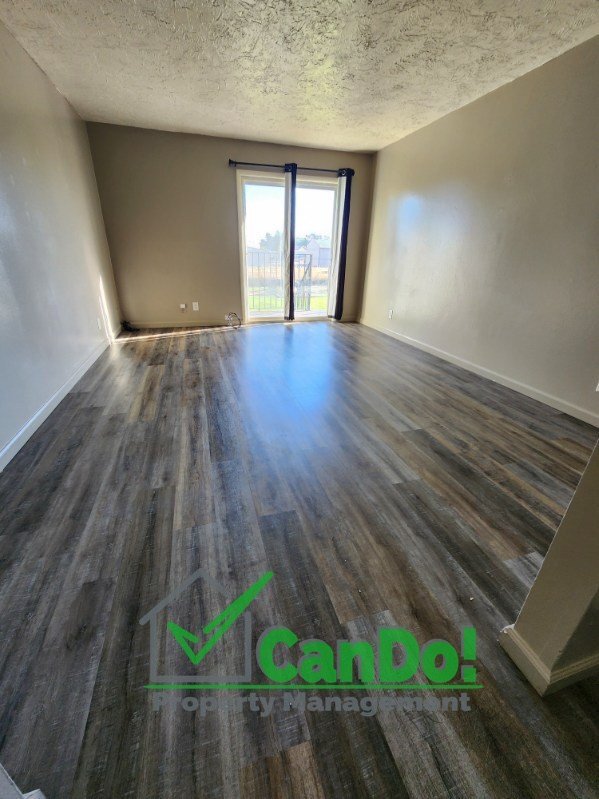 Building Photo - Now Available! Remodeled 2 bedroom, 1 bath...