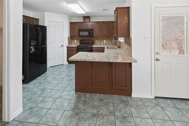 Building Photo - 3800 Stony Creek Ln