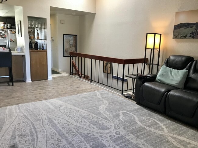 Building Photo - 4548 W Point Loma Blvd