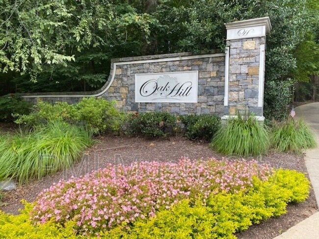 Building Photo - 1068 Ashmore Dr
