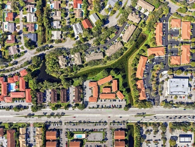 Building Photo - 3228 Coral Ridge Dr