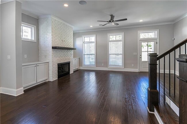 Building Photo - 2006 Attell Way