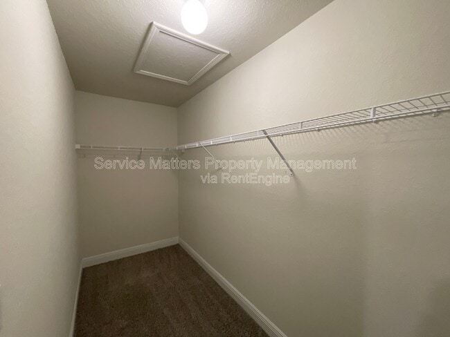 Building Photo - 5153 Peach Dr