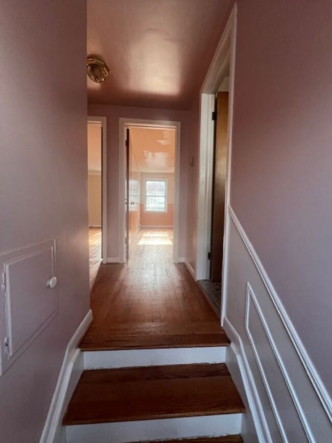 Building Photo - Beautiful Single Family Home in Fraser! AV...