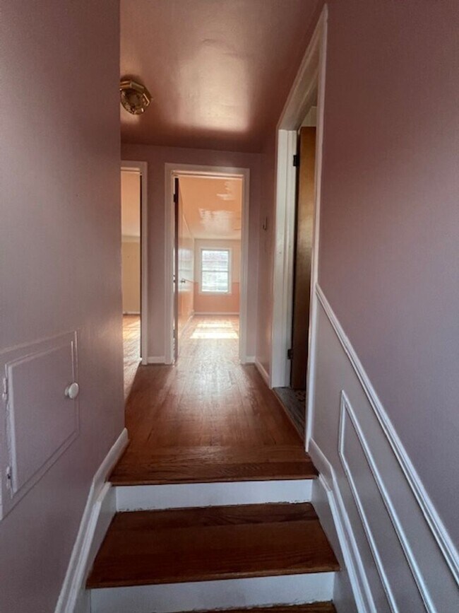 Building Photo - Beautiful Single Family Home in Fraser! AVAILABLE NOW!