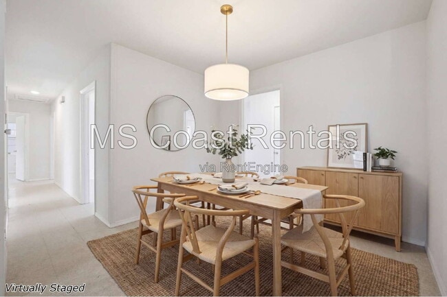 Building Photo - 16205 Seville Ct