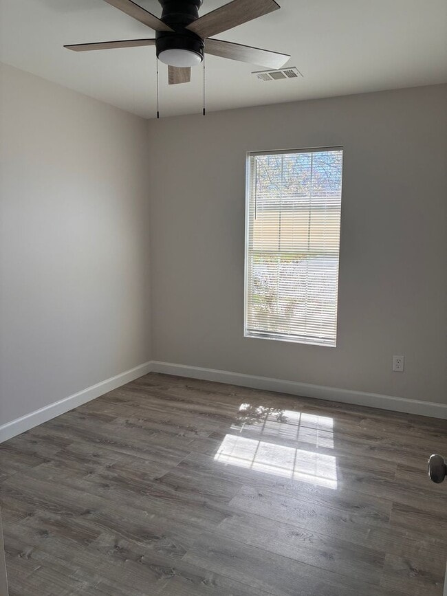 Building Photo - Beautifully Updated 4-bedroom Home in Edgewood, MD