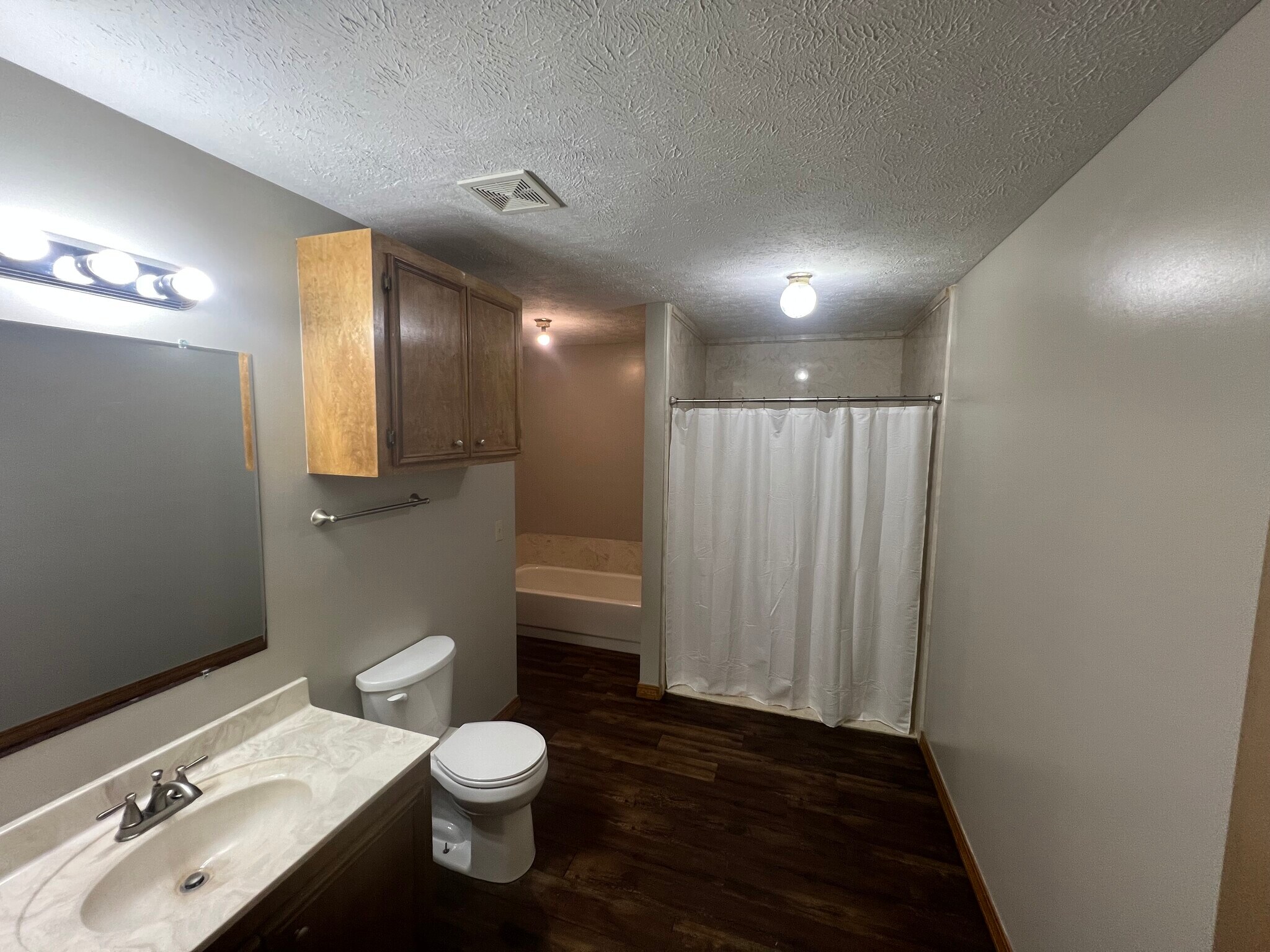 Building Photo - 167 McLin Cv