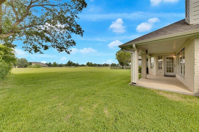 Building Photo - 2721 Butler National Dr