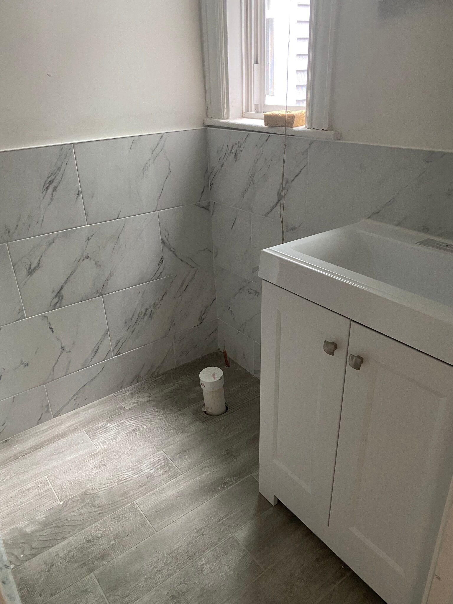 Building Photo - 83 Brook St