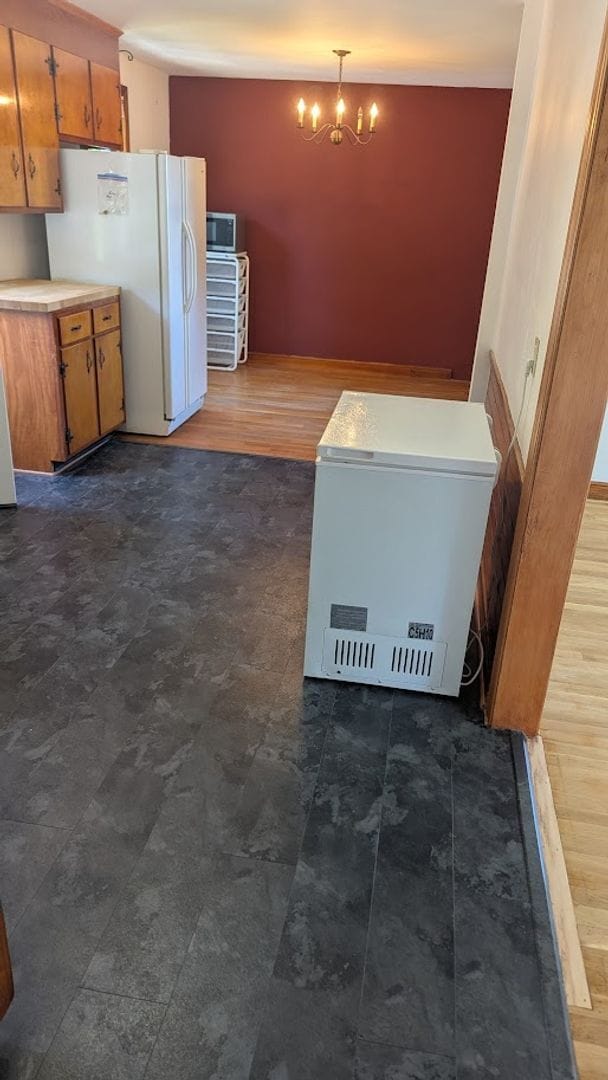 Building Photo - ***Please Respond Directly to the Online Listing, Calls May Not Be Returned***