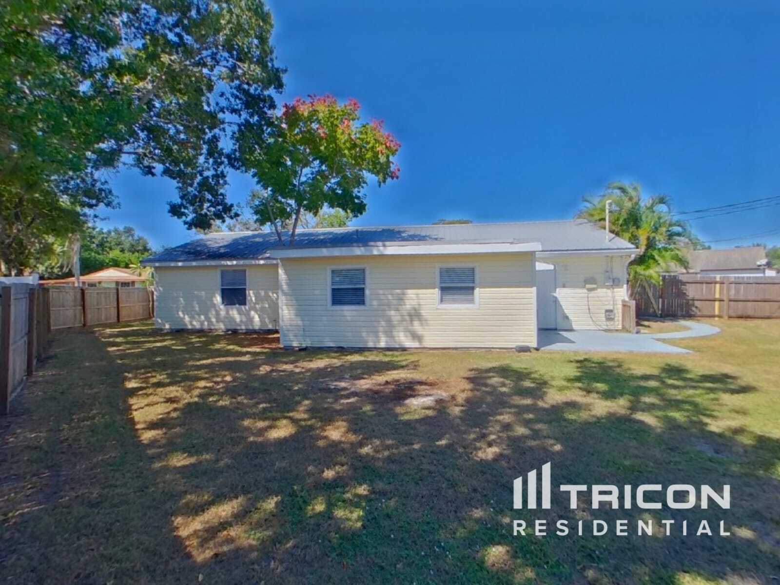 Building Photo - 7000 Brentford Rd