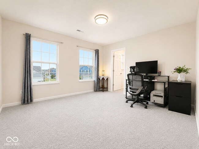 Building Photo - 5872 Wintersweet Ln