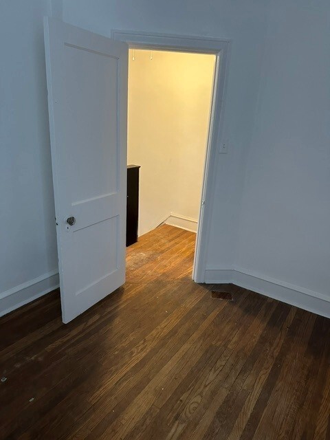 Building Photo - 258 Rosemar St
