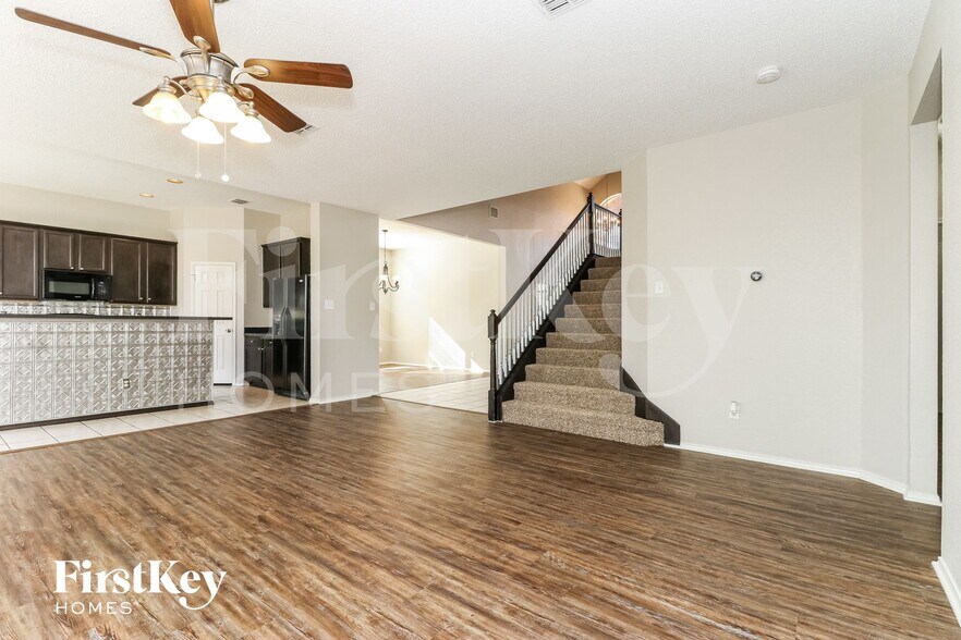 Building Photo - 1910 Winter Park Dr