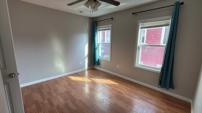 Building Photo - 12010 Paul Ave