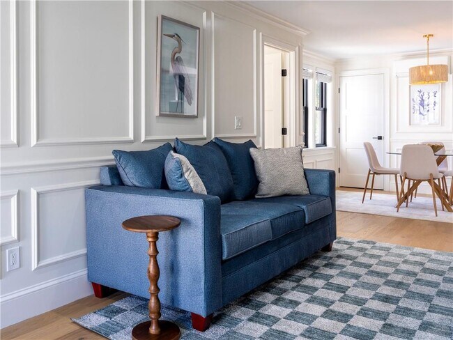 Building Photo - 9-9 Dearborn St