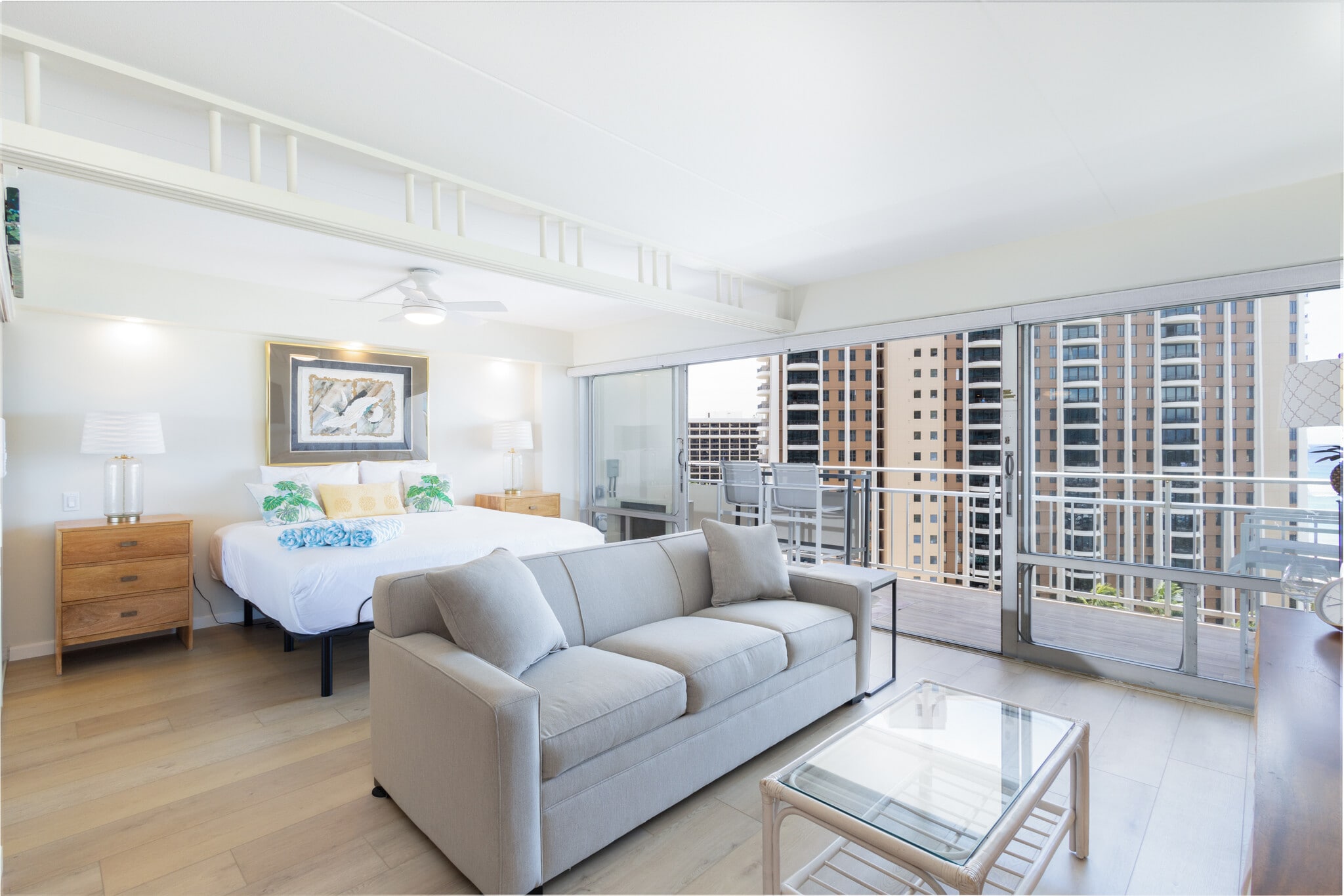 Smart TV and ocean breeze, all in one space - 1777 Ala Moana Blvd