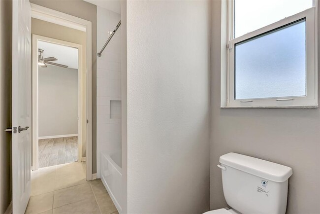 Building Photo - 5825 Millennium Silver Ct