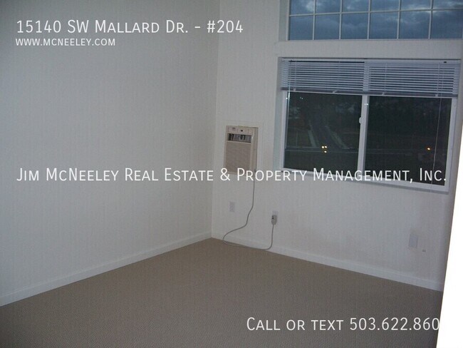 Building Photo - 15140 SW Mallard Dr