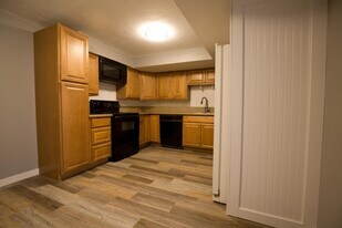 Building Photo - 13923 S 2200 W