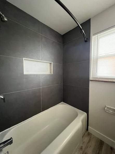 Building Photo - 2010 Harwitch Rd