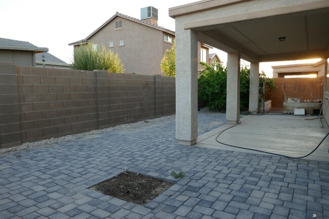 Building Photo - 6549 E 35th Pl