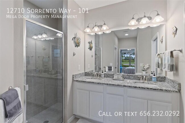 Building Photo - 12710 Sorrento Wy