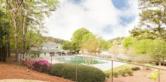 Building Photo - 218 Quail Run